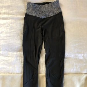 Lululemon All the right places crop